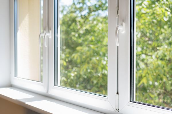 Cost of Damaged Window Replacement in Edmonds
