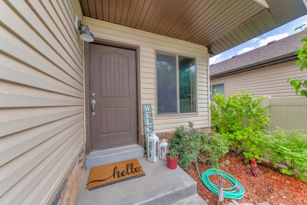 Cost of Retrofit Window Replacement in Edmonds